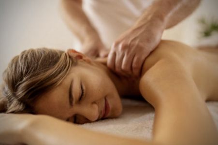 Kingtut masáž/relaxačná masáž 