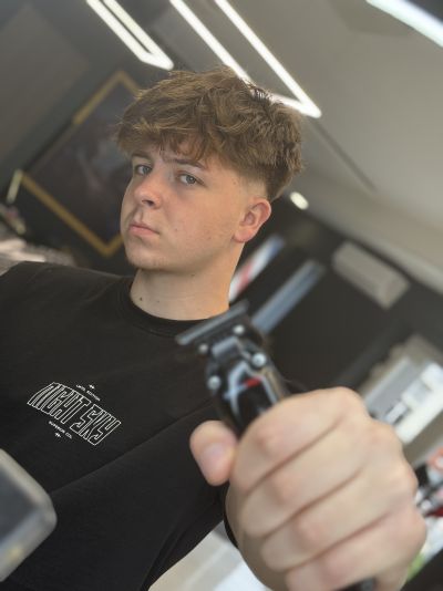 Tibi Barber